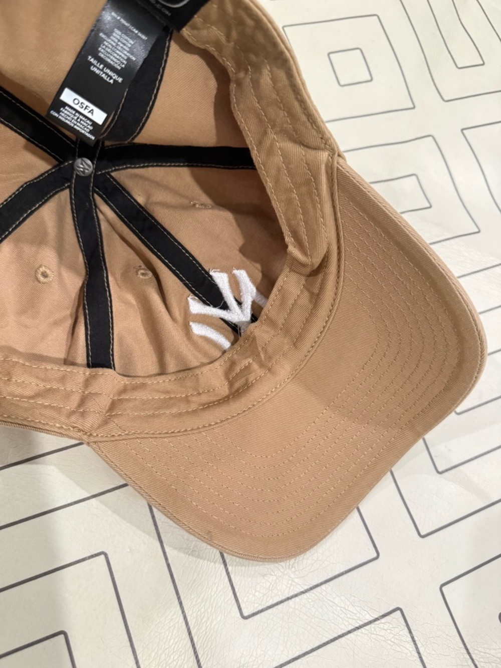 '47 Brand New York Yankees Khaki Hat - Picture 10 of 10